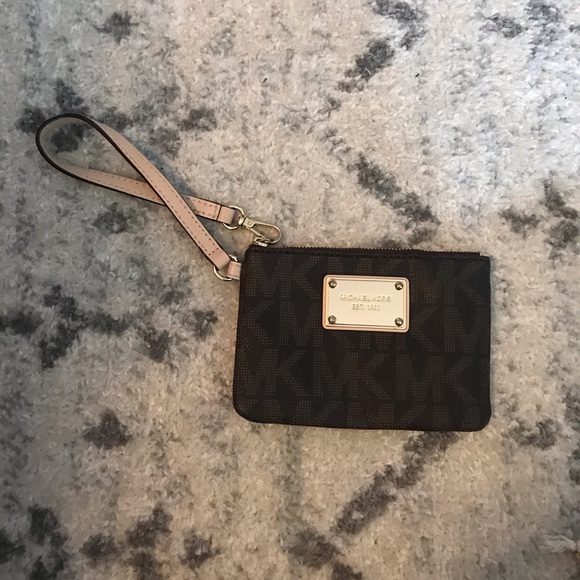 Brown Mini Michael Kors Wristlet - Picture 1 of 4